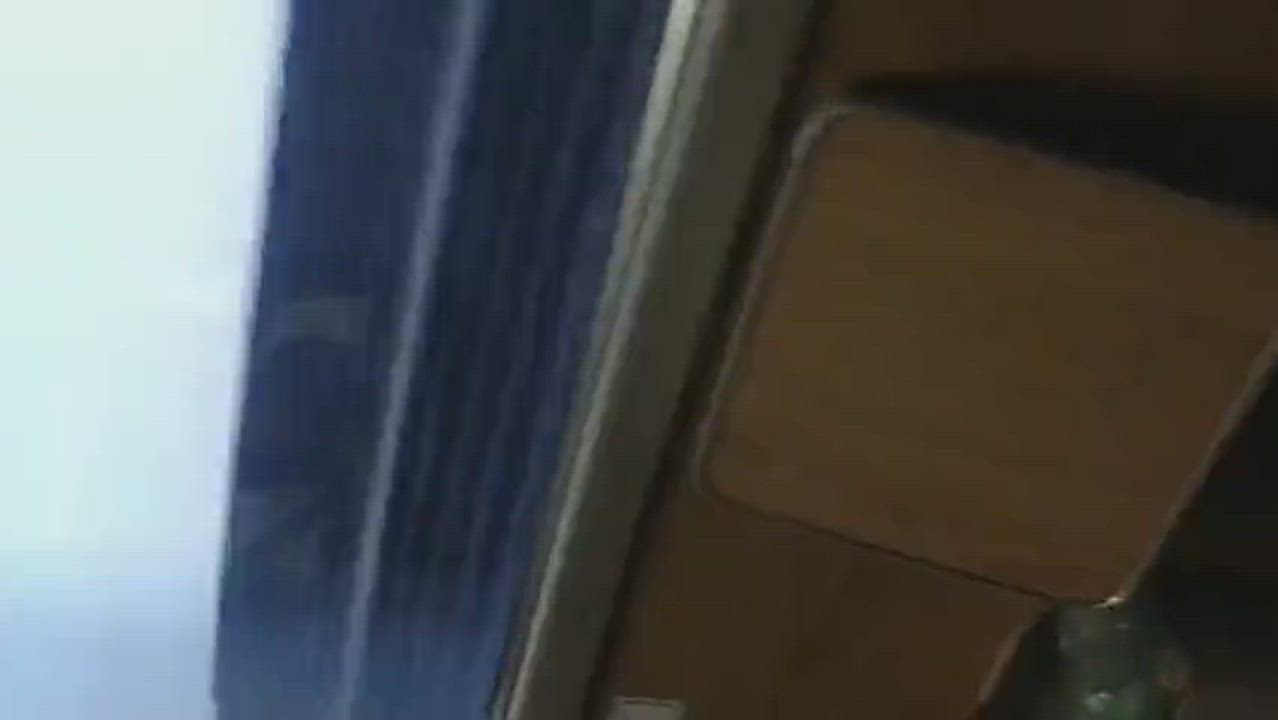 Public deepthroat on the train - free porn video