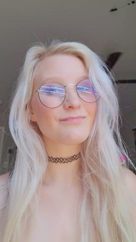 am I as hot as the bottom of your laptop? - free porn video