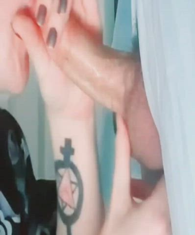 Maksym crossed two rivers to glaze my lips with this load, then travelled back home to his girlfriend. :) - free porn video
