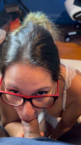 mmmm who wants to call dibs on next bj hehehe - free porn video