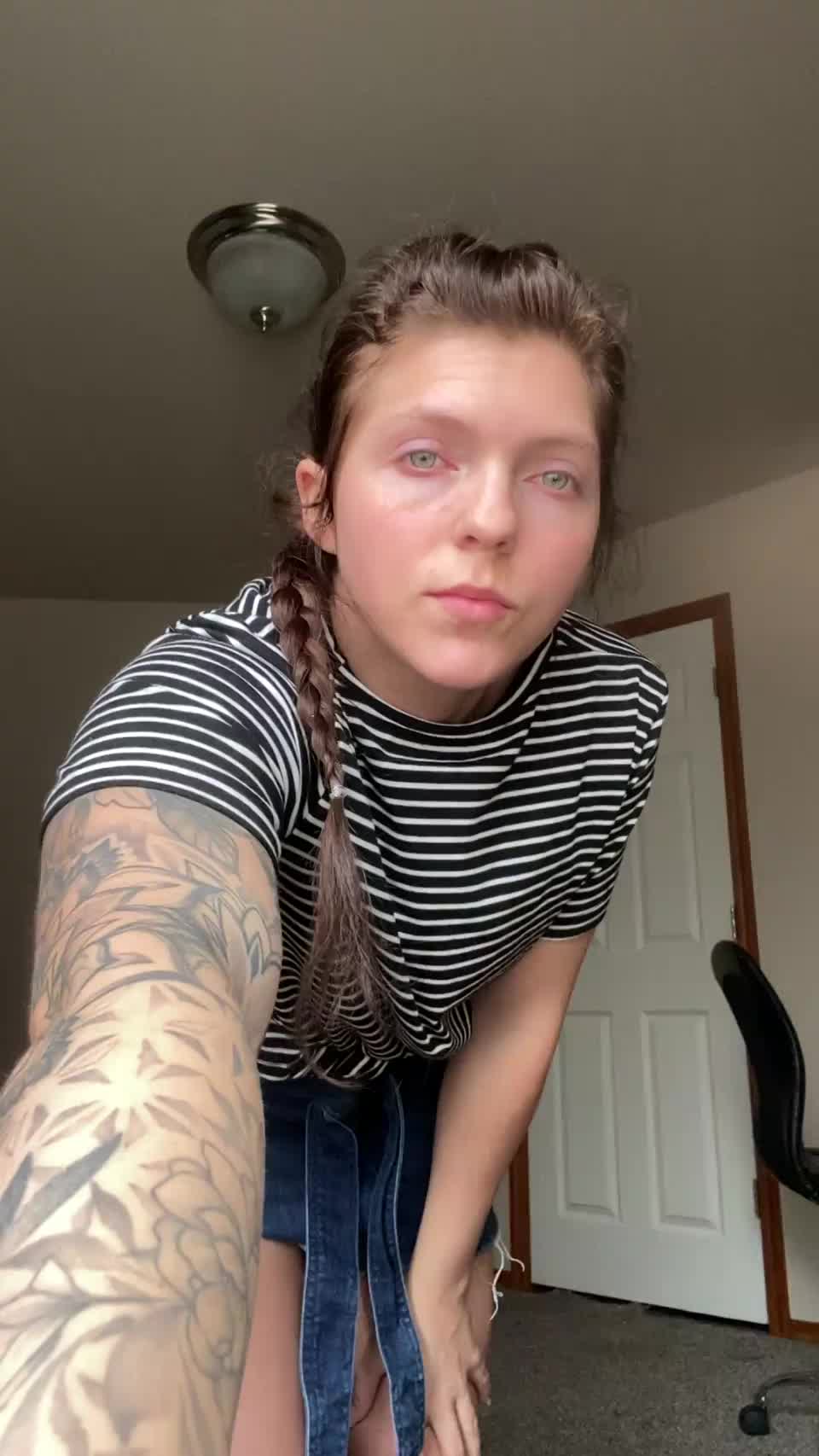 Bend me over and leave the skirt on - free porn video