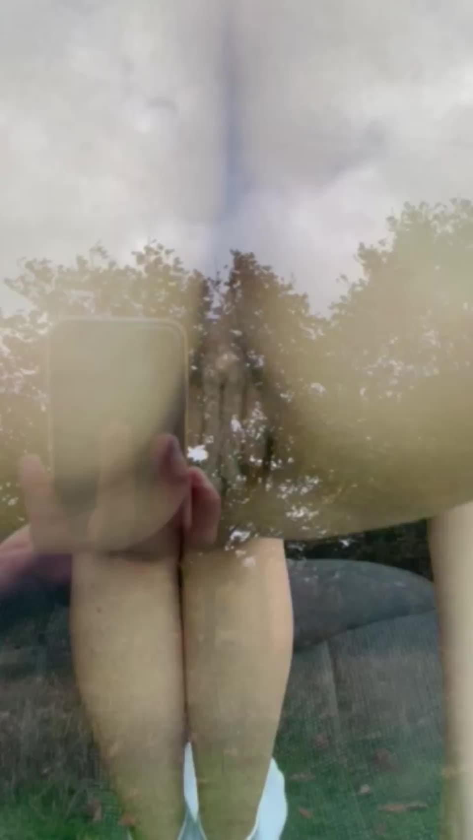 Over 40 inches of jiggle material - free porn video