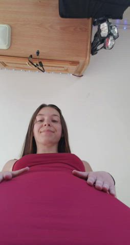 I hope you like small girls with big pussies, because you're about to have your mouth full - free porn video