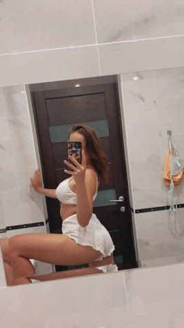 Fav outfit for the home😍 nice tits? - free porn video
