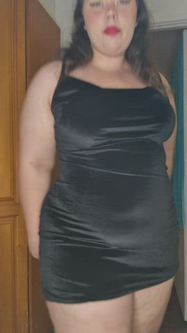 I hope I'd get a 2nd date if I showed you under my outfit - free porn video