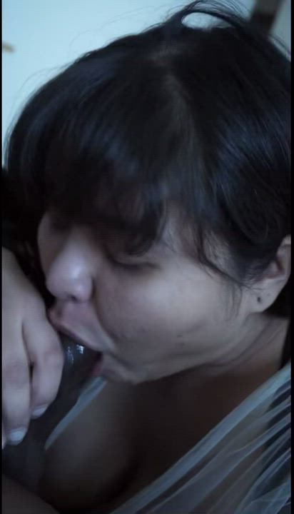 Chubby girls give great head - free porn video