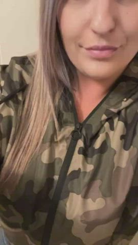 I want your mouth on my milf tits - free porn video