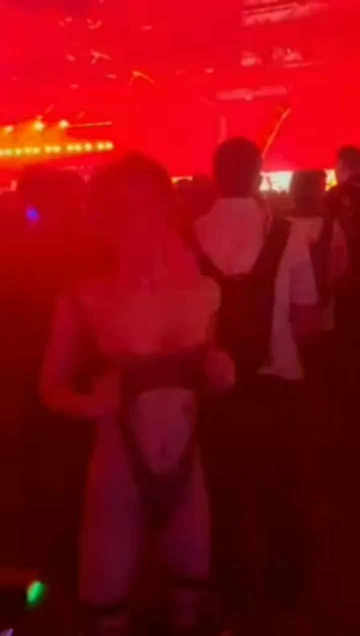 Having fun at the disco - free porn video