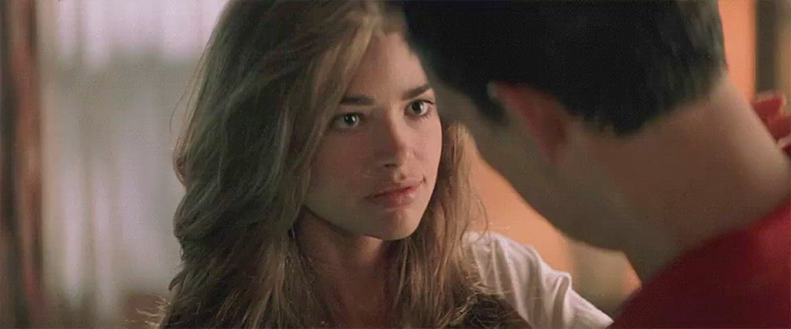 Denise Richards and Neve Campbell in Wild Things. 1998 - free porn video