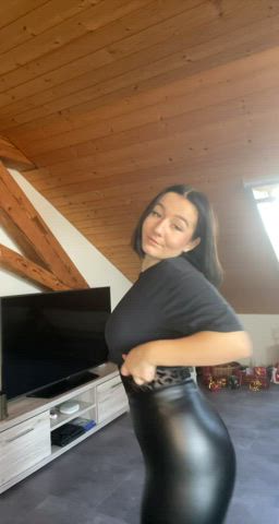 Well I can’t offer you food, but I can give you my body instead - free porn video