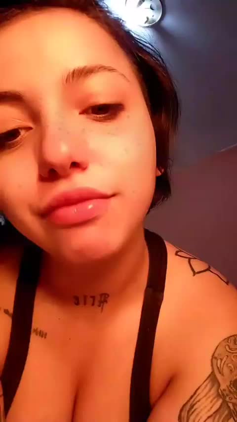You should try a piece of me. - free porn video