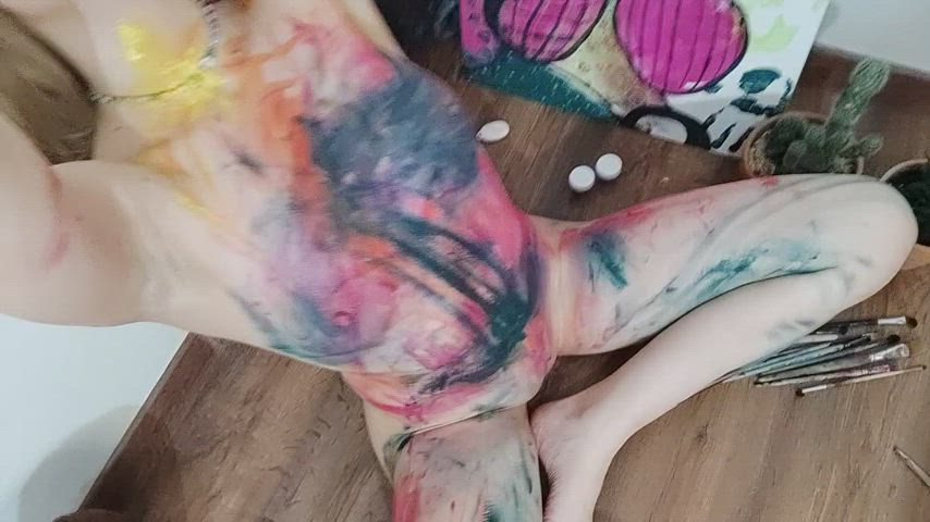 This ass needs painting - free porn video