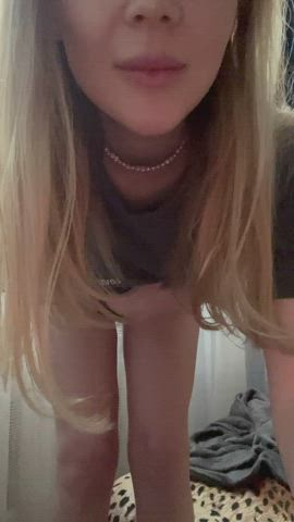 Hot housewife alone at home - free porn video