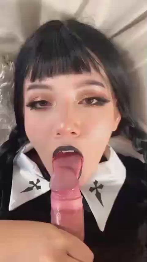 Hot goth girl facial - free porn video