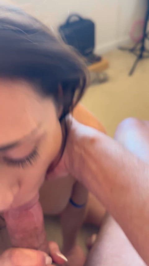 I was craving a good face fucking - free porn video