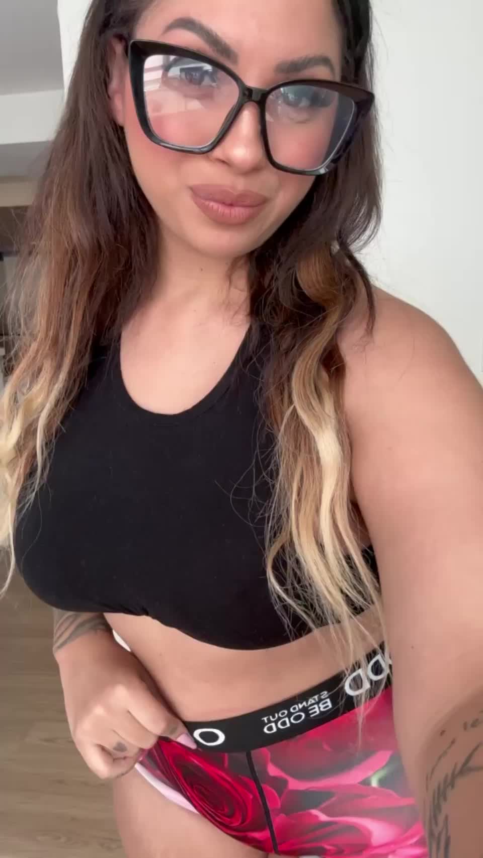 I love it so much when my big boobs are in your cream - free porn video