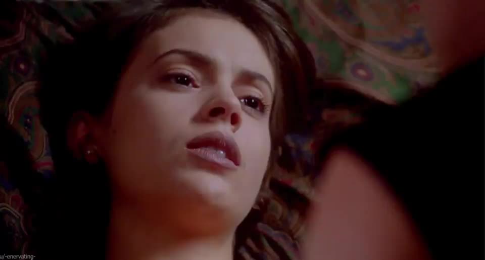 Alyssa Milano (at 22) in "Embrace of the Vampire" - free porn video