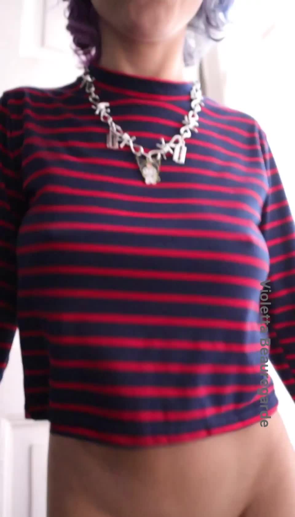 I love to drop them for you (and of course the ass can't miss 😘) - free porn video
