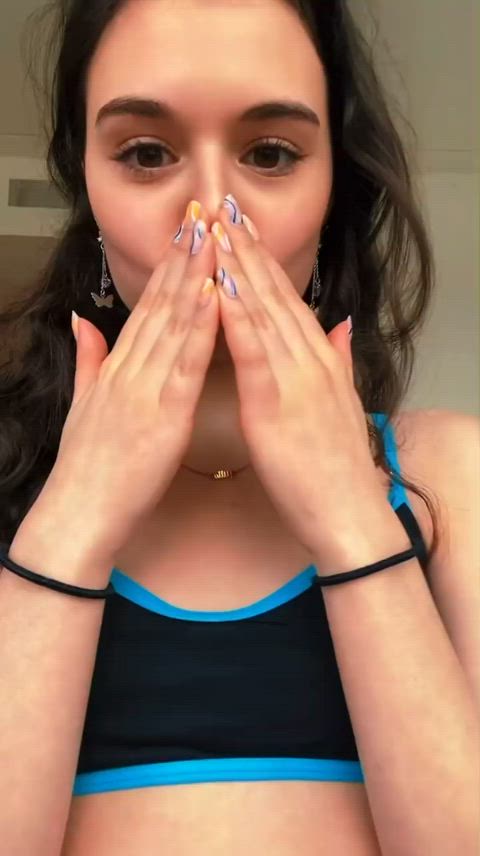 Julia Antonelli (Outer Banks, Beau is Afraid) Bikini Try-On - free porn video