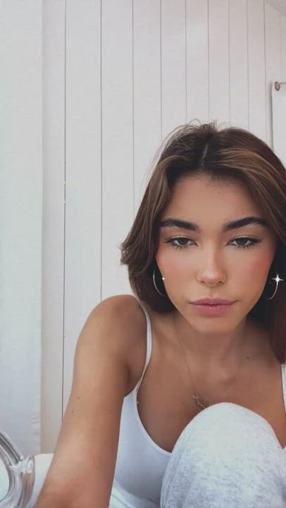 Madison Beer knows what we want - free porn video