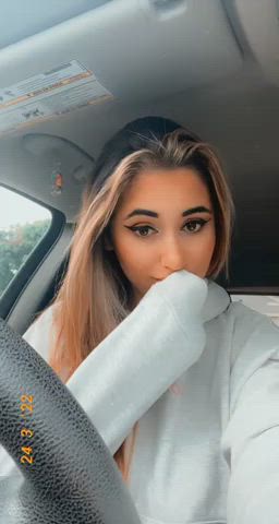 Bouncing them in the car 🚗😉 I think the neighbor saw 🙈 - free porn video