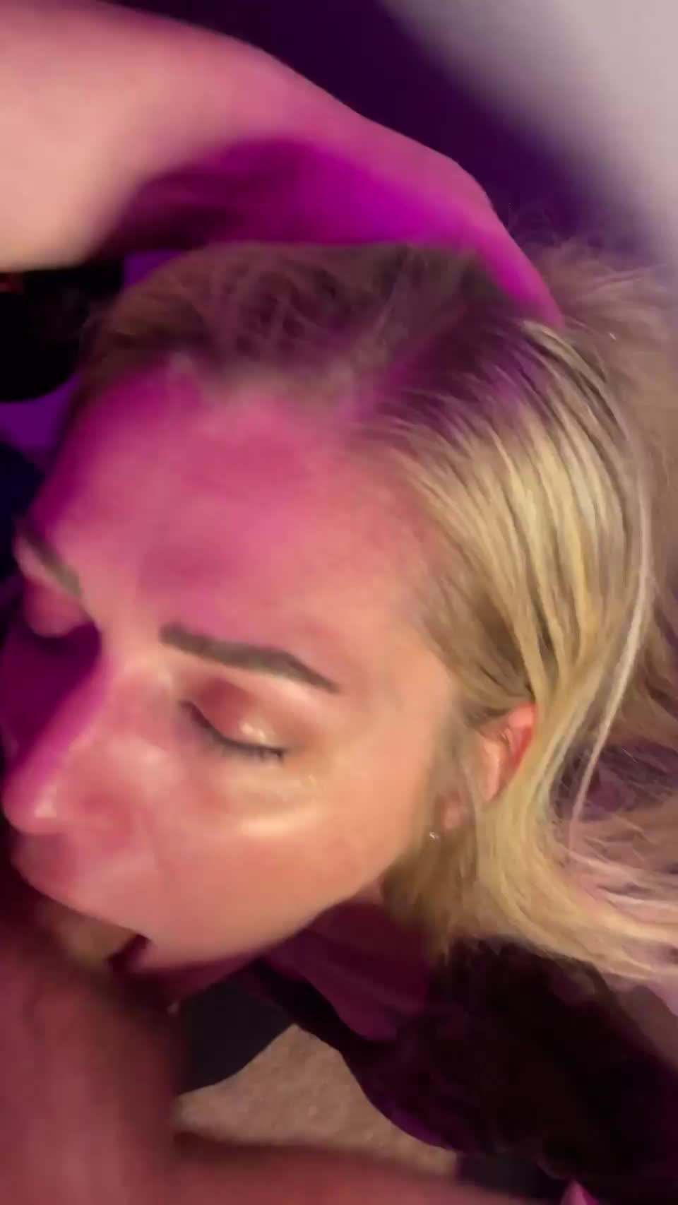 What a cum shot then back in the throat he goes - free porn video