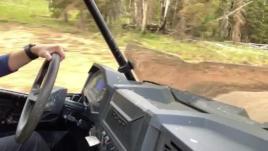 2 lesbians + mudding = 🍈🍈 [GIF] - free porn video