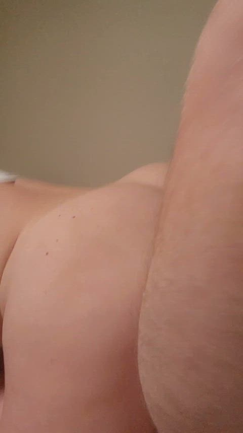 Trying to see who can make the other cum first - free porn video