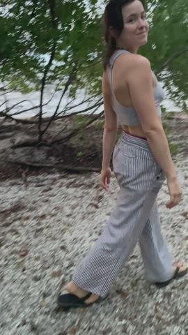 I manage to make Beach Day more Fun with some Flashing [GIF] - free porn video