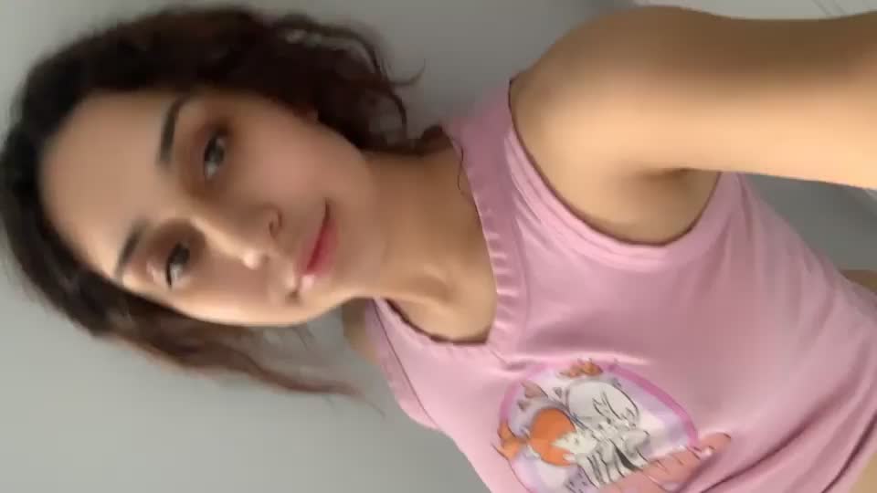 Do I make u horny - free porn video