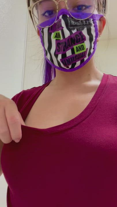 Playing around in a public restroom 😜 - free porn video