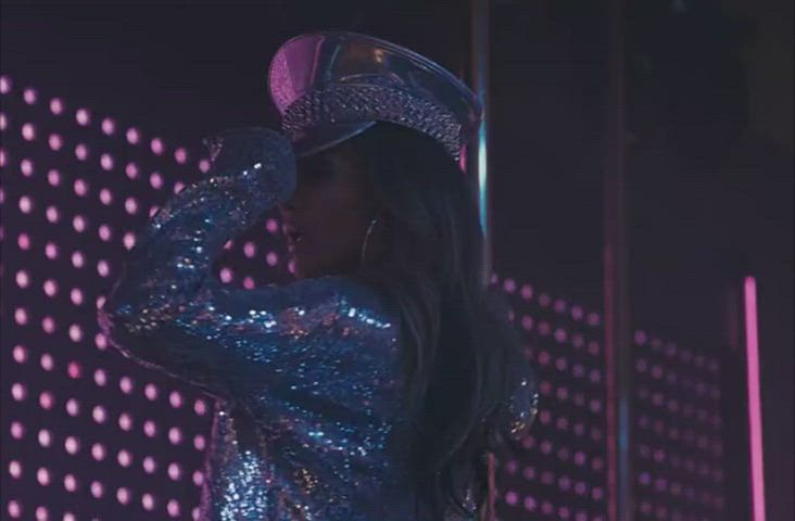 Jennifer Lopez Bending Over - free porn video