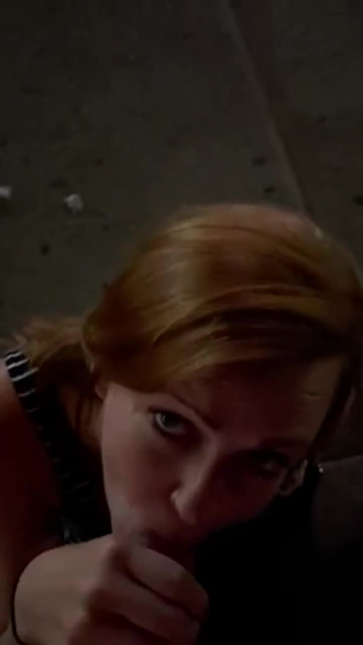 Very public BJ on a street corner in NYC - free porn video