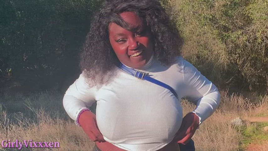 Ebony girl getting fucked hard by stranger on the hiking trail - free porn video