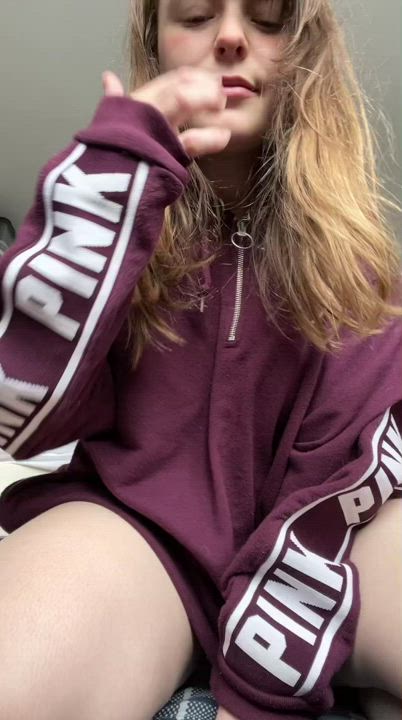 Hi, here’s what under my outfit today :) - free porn video