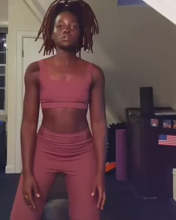 Lupita Nyong’o can obviously ride some serious dick - free porn video