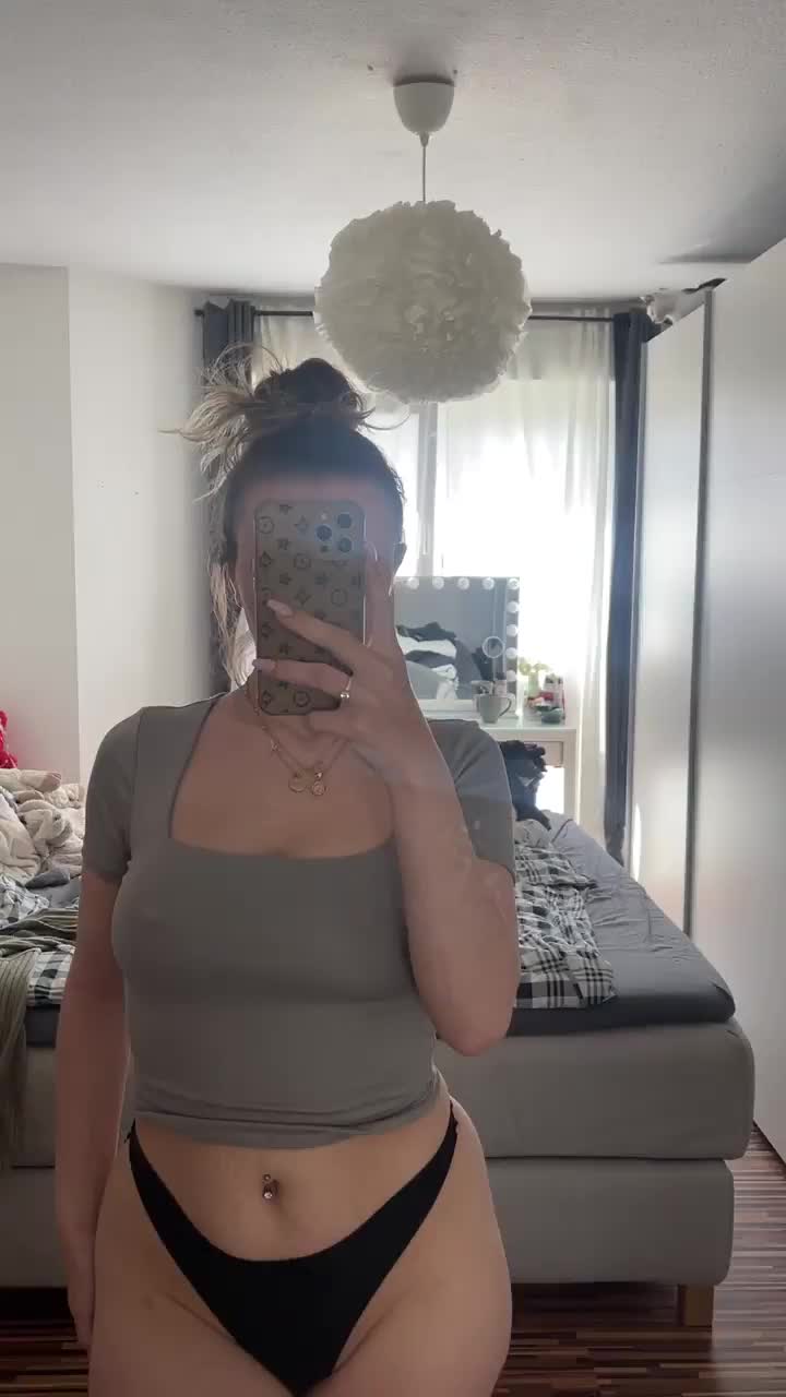 Are you more of an ass or boobs guy? - free porn video
