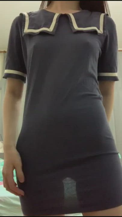 [19f] Have you ever seen a Japanese teen with a thigh gap like mine? - free porn video