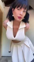 Halsey is a milf - free porn video