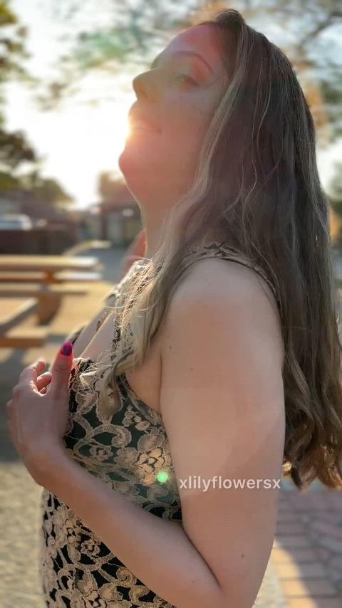 Boobs out in the park - free porn video