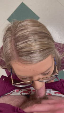 Nurse Mae will keep sucking it as long as you need 🤤 - free porn video