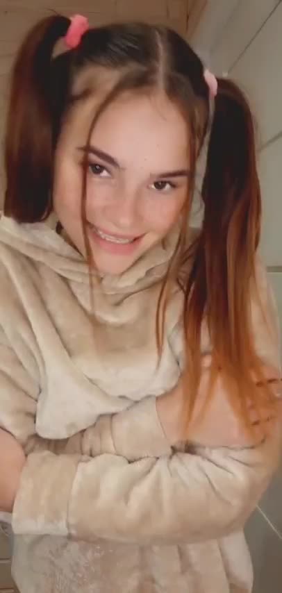 I’m also small on the inside - free porn video