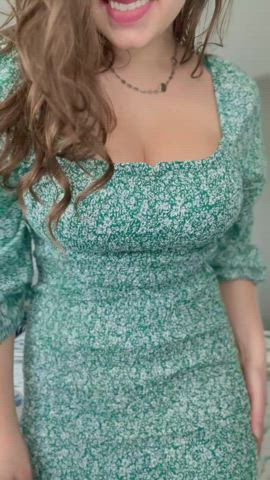 having big boobs this nice, i figured sharing is caring... i hope you like them - free porn video