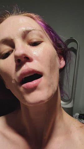 Cum covered face! I had to get a taste 😋 - free porn video