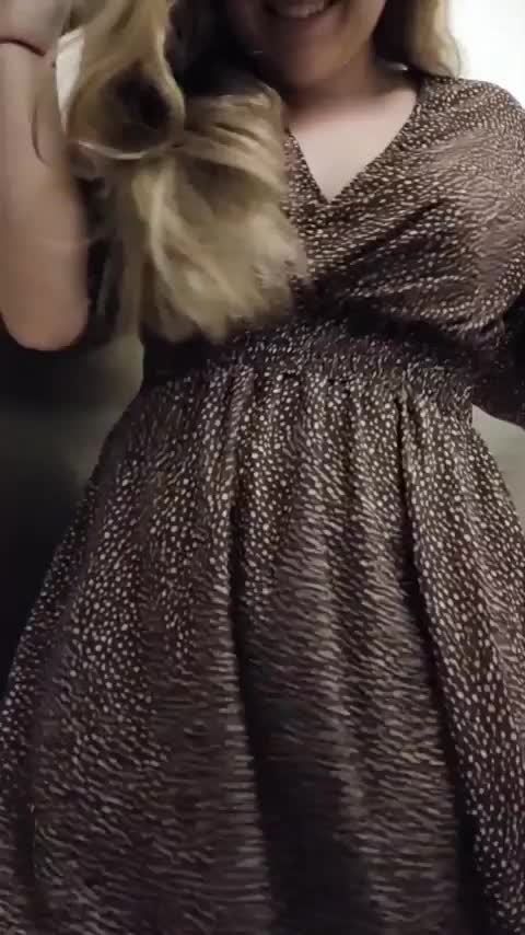 My coworkers see my dresses but you see what's underneath - free porn video
