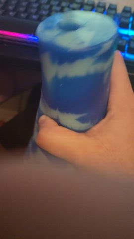 Any buds wanna take my toys place - free porn video