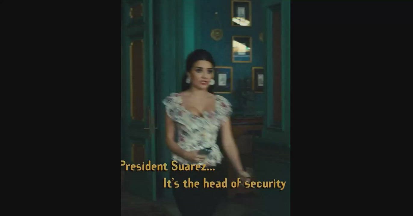 Mikaela Hoover jiggling away in The Suicide squad. 60 fps, slowed down. - free porn video