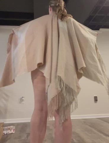 Whoops, dropped it. I guess you’ll just have to keep me warm instead 🤷‍♀️ - free porn video