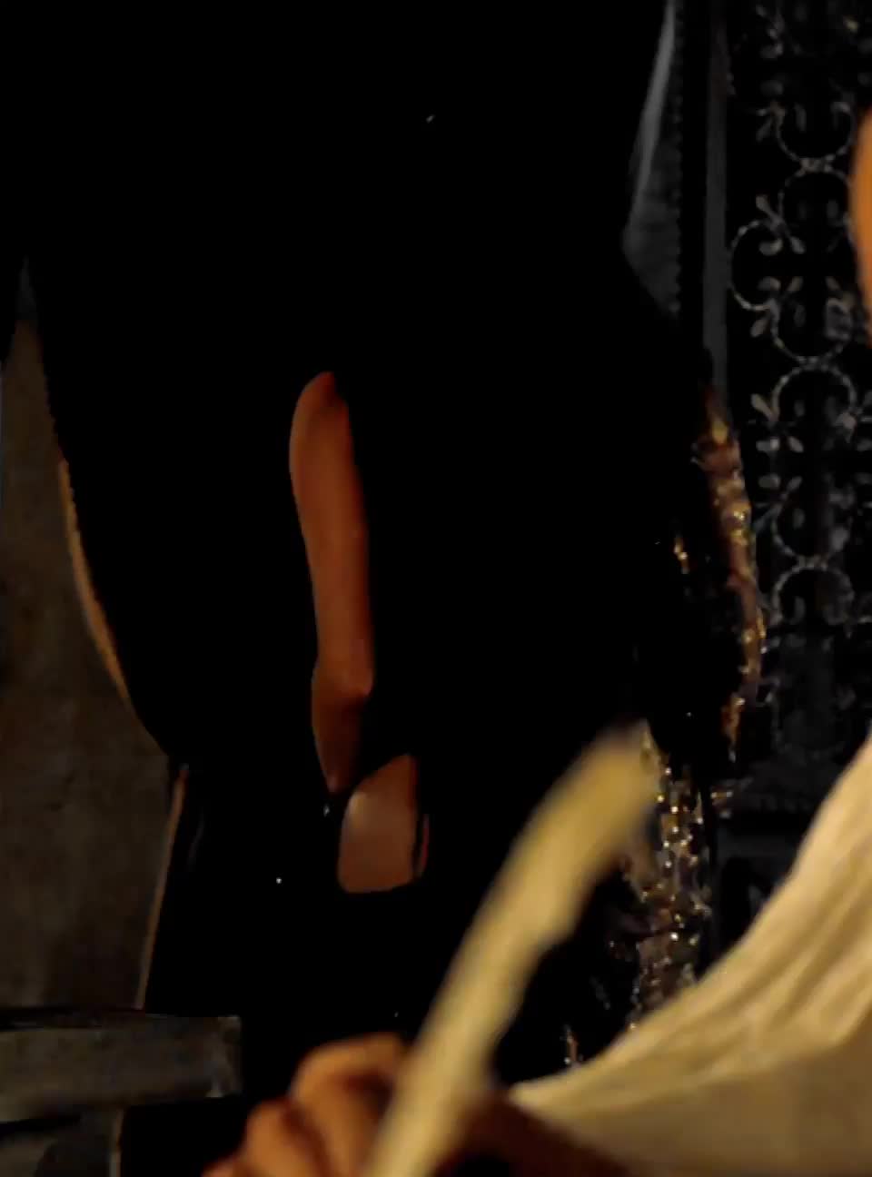 Lara Pulver - so tight plot in Da Vinci's Demons (2013) - free porn video