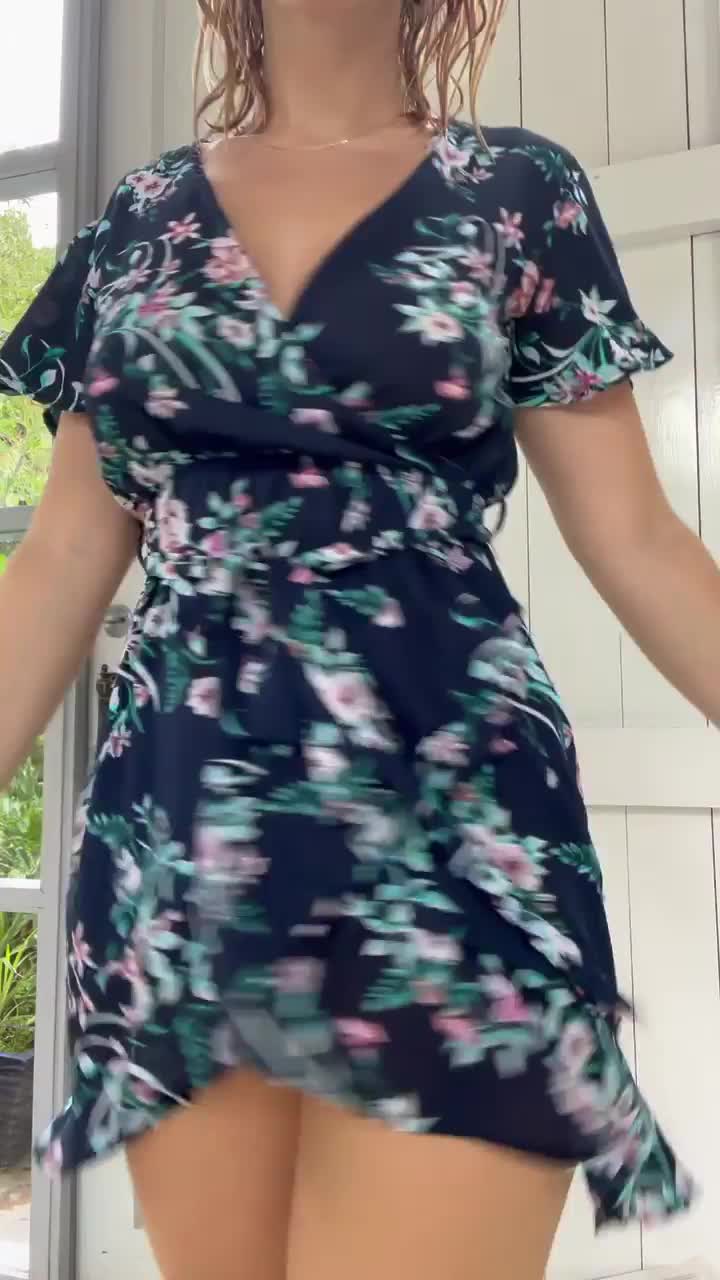 I want you to cum to my little big butt - free porn video